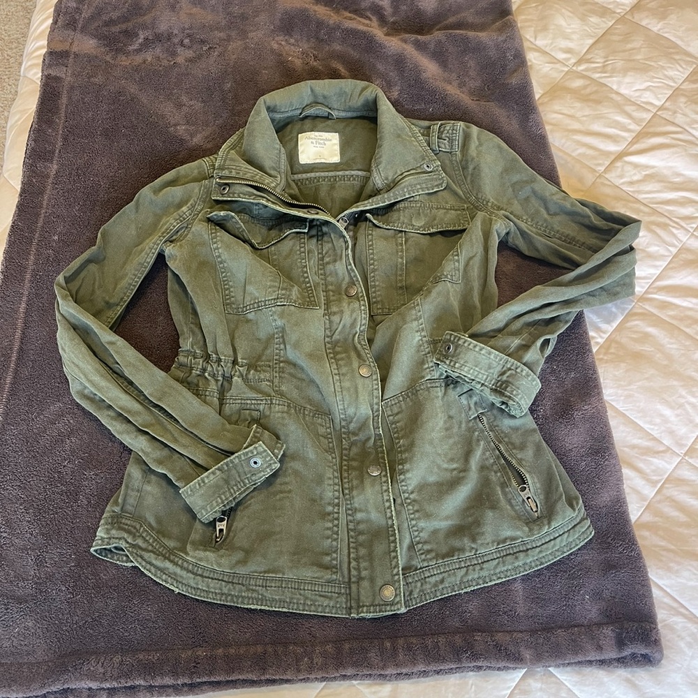 Green utility jacket